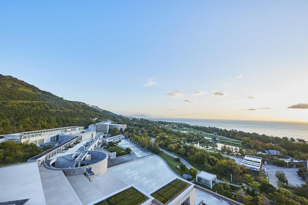 Grand Nikko Awaji Hotel Exterior photo